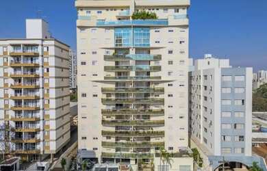 Imagem: O apartamento na cobertura possui 4 Dormitórios, 5 Banheiros