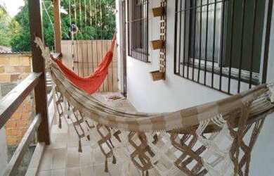 Imagem: A casa possui 2 Dormitórios, 1 Banheiro e está localizado