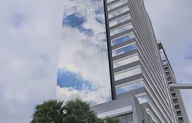 Imagem: O depósito possui 5 Vagas na garagem, 475m² de Área e está