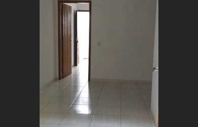 Imagem: A kitnet possui 1 Dormitório, 1 Banheiro, 1 Vaga na garagem