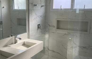 Imagem 8: A SUA CASA DOS SONHOS EM CONDOMINIO FECHADO COM PISCINA PARA TODA FAMILIA