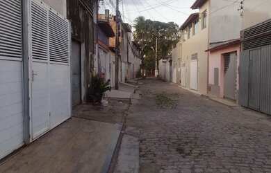 Imagem: A casa em condomínio possui 2 Dormitórios, 1 Banheiro, 58m²