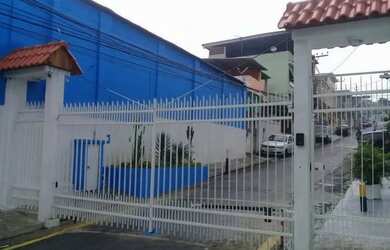 Imagem: A casa possui 1 Dormitório, 1 Banheiro e está localizado