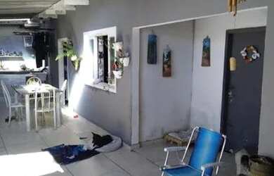 Imagem 6: Casa fundos. Varanda, Área de serviço, 2 Vagas na garageme2 Dormitórios