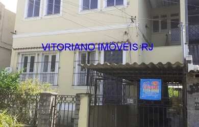 Imagem: A casa possui 3 Dormitórios, 1 Banheiro, 1 Vaga na garagem