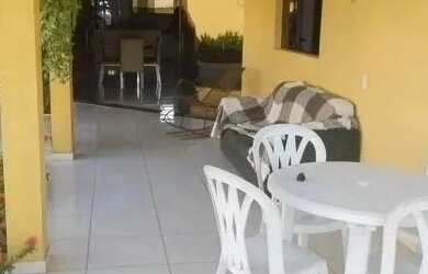 Imagem 2: SUPER CASA EM PAU AMARELO