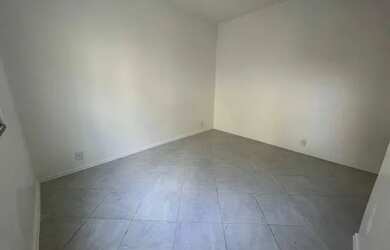 Imagem 5: Alugo apartamentos reformados a quatro minutos do Office amp Mall