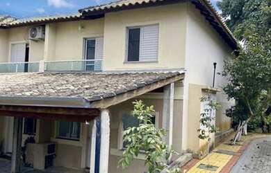 Imagem: A casa em condomínio possui 3 Dormitórios, 5 Banheiros, 2