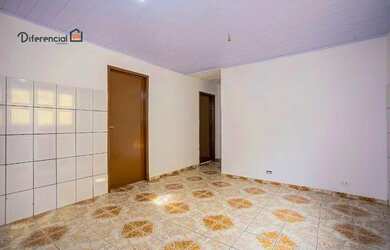 Imagem: A casa possui 2 Dormitórios, 2 Banheiros, 1 Vaga na garagem