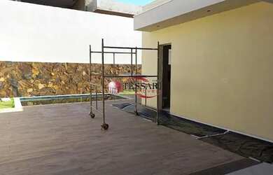 Imagem 4: Casa no Condomínio Quinta Do Golfe Jardins para vender com 374m² de construção, 4 suítes