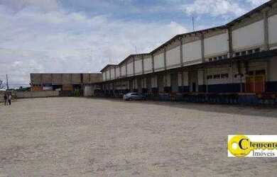 Imagem: O depósito possui 5 Vagas na garagem, 10.400m² de Área e