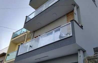 Imagem: A casa possui 2 Dormitórios, 4 Banheiros, 2 Vagas na garagem