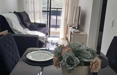 Imagem 13: Mar e montanha. Acomodam 4 pessoas, 1 Vaga na garageme2 Dormitórios