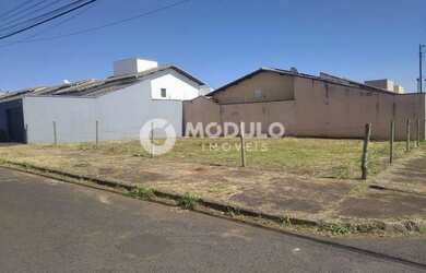 Imagem: TERRENO à venda, ALTO UMUARAMA - Uberlândia/MG