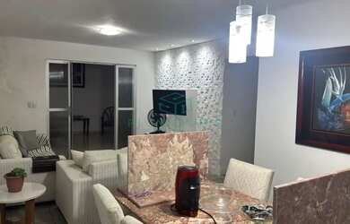 Imagem: A casa possui 3 Dormitórios, 4 Banheiros, 2 Vagas na garagem