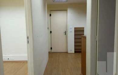 Imagem 7: Sala Comercial com divisórias, em região nobre de Higienópolis