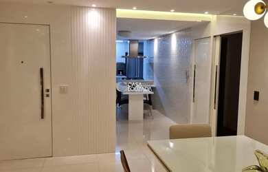 Imagem: O apartamento possui 4 Dormitórios, 4 Banheiros, 3 Vagas na