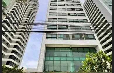 Imagem: O apartamento possui 1 Dormitório, 1 Banheiro, 1 Vaga na garagem