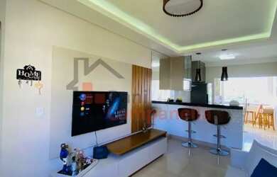 Imagem: O apartamento possui 2 Dormitórios, 2 Banheiros, 1 Vaga na