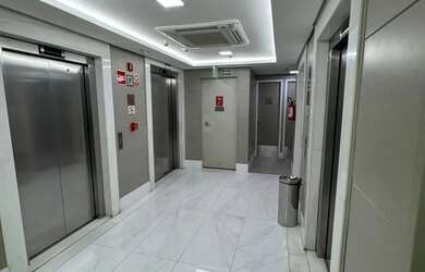 Imagem 11: Comercial à venda em rua pública, ALPHAVILLE I, Salvador, BA