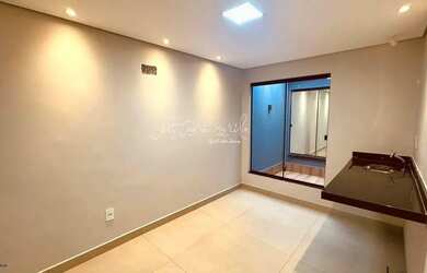 Imagem 4: Comercial para Venda em Marília, Palmital, 3 banheiros, 3 vagas