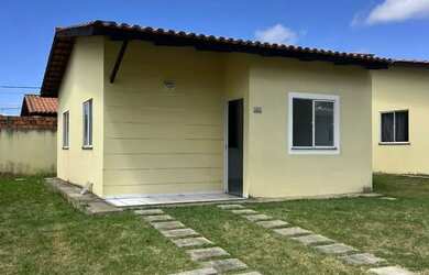 Imagem: A casa em condomínio possui 2 Dormitórios, 1 Banheiro, 2 Vagas