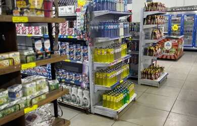 Imagem: O depósito possui 3 Vagas na garagem e 600m² de Área e está