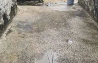 Imagem: A casa possui 2 Dormitórios, 1 Banheiro, 1 Vaga na garagem