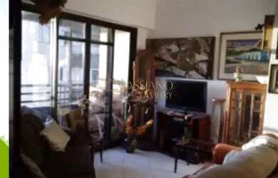 Imagem: O apartamento possui 3 Dormitórios, 1 Banheiro, 2 Vagas na