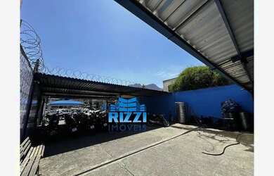 Imagem: O terreno possui 241m² de Área e está localizado em Anil