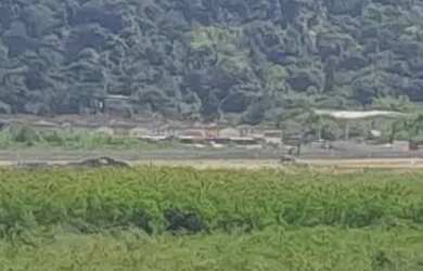 Imagem: O terreno à venda possui e está localizado em Recreio Dos