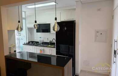 Imagem: O apartamento possui 2 Dormitórios, 2 Banheiros, 79m² de Área