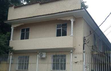 Imagem: O apartamento possui 2 Dormitórios, 1 Banheiro, 60m² de Área