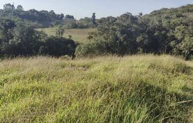 Imagem: O terreno está localizado em Jardim Imperial, Atibaia à venda