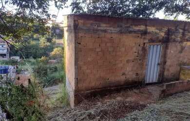 Imagem 4: Terreno 360 metros com barraco