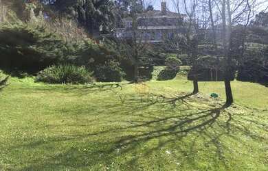 Imagem: O terreno possui 822m² de Área e está localizado em Gramado