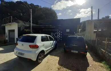 Imagem: O terreno possui 380m² de Área e está localizado em Glória