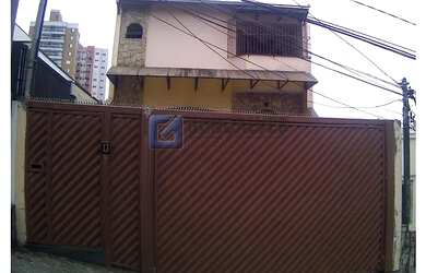 Imagem: A casa possui 3 Dormitórios, 5 Banheiros, 4 Vagas na garagem