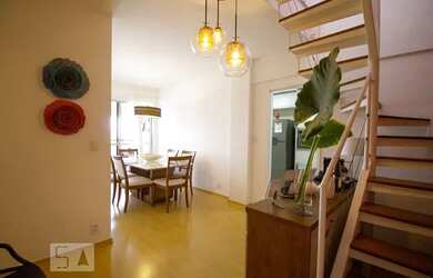 Imagem: O apartamento na cobertura possui 3 Dormitórios, 2 Banheiros