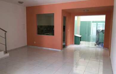 Imagem 2: / Casa duplex próximo a Unit