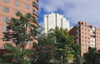 Imagem: O apartamento possui 2 Dormitórios, 2 Banheiros, 2 Vagas na