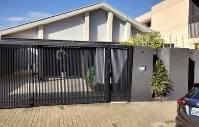 Imagem: A casa para alugar possui 3 Dormitórios, 5 Banheiros e 400m²