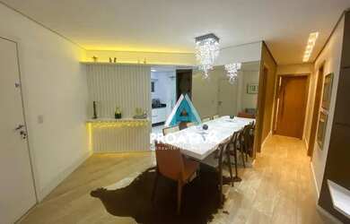 Imagem: O apartamento possui 2 Dormitórios, 2 Banheiros, 3 Vagas na