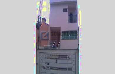 Imagem: A casa possui 3 Dormitórios, 5 Banheiros, 5 Vagas na garagem