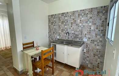 Imagem: A casa possui 1 Dormitório, 1 Banheiro, 30m² de Área e está