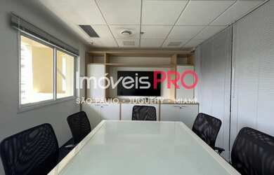 Imagem: O depósito possui 4 Vagas na garagem, 84m² de Área, Imóvel