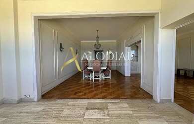 Imagem 11: Atlântica andar alto de frente. Apartamento com 4 dormitórios à venda, 244 m² por RS 4.200