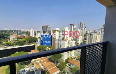 Imagem 13: Estúdio totalmente mobiliado e decorado