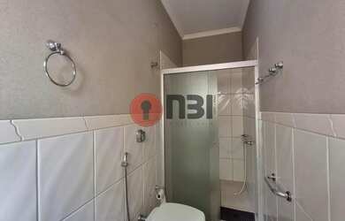 Imagem 13: Casa disponível para venda no P.Q Industrial-salas-cozinha-3 quartos-suíte