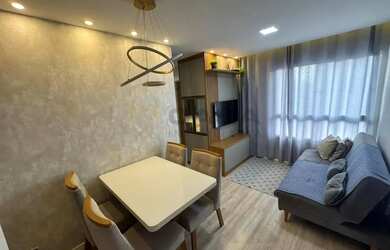 Imagem: O apartamento possui 3 Dormitórios, 1 Banheiro, 1 Vaga na garagem